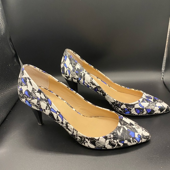 Joes Multi Color Rudy heels. Great Used Condition Size 7.5M - Picture 6 of 7